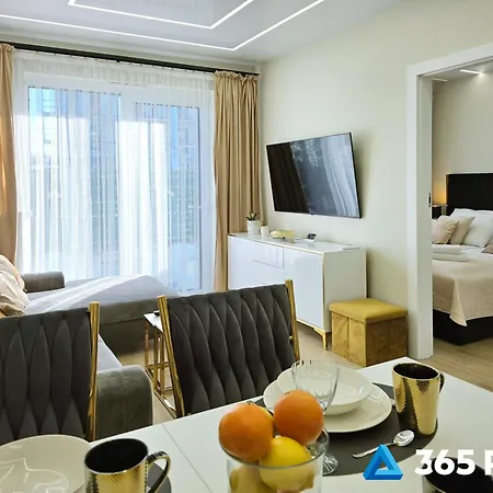 365pam - Gold Perlowa Przystan Apartment Sianożęty