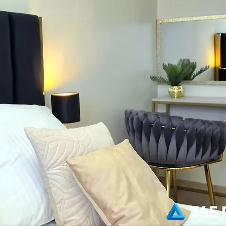 365pam - Gold Perlowa Przystan Apartman Sianozety